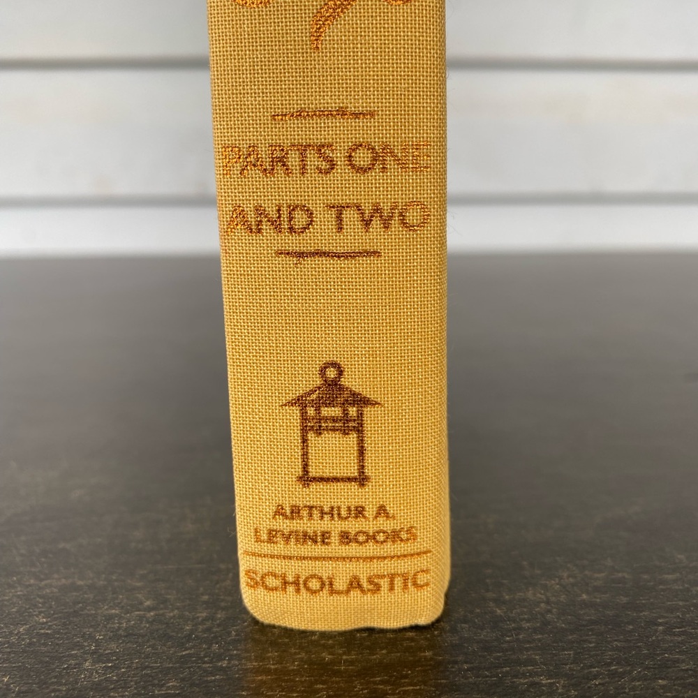 Harry Potter and the Cursed Child Parts 1 and 2 Special Rehearsal Edition Script - Picture 5 of 13